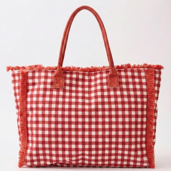 WOVEN STRAW POUCH WITH SUMMER EMBROIDERY AND GOLD LUREX DETAIL