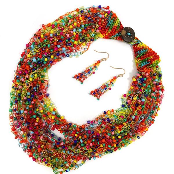 BEADED LAYERED NECKLACE