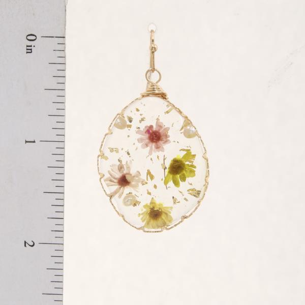 FLOWER ENCAPSULATED OVAL DANGLE EARRING
