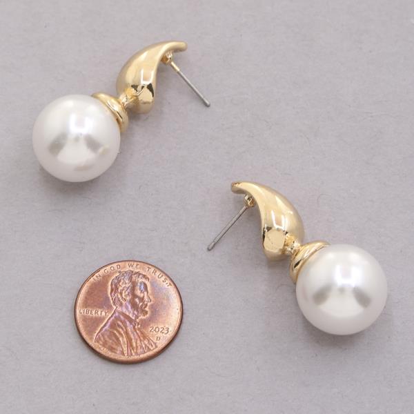 METAL PEARL POST EARRING