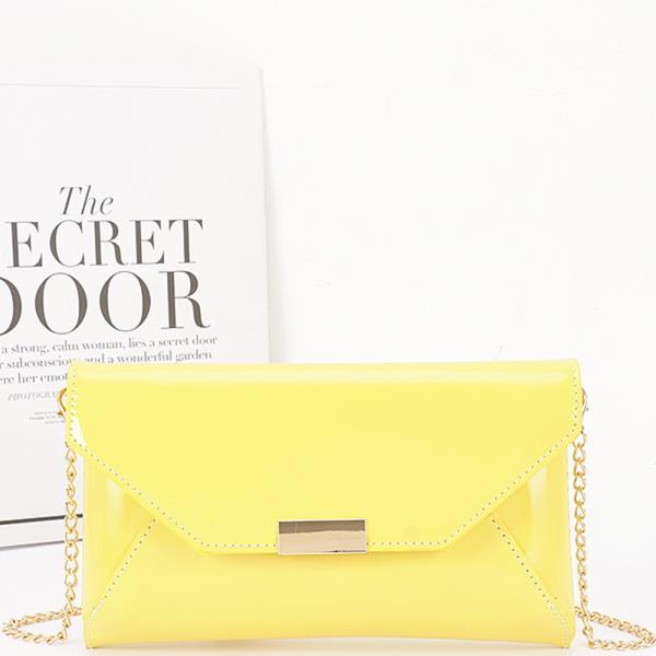 ENVELOPE COLOR PLAIN CLUTCH BAG