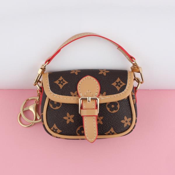 FLOWER PATTERN PURSE CHARM KEYCHAIN