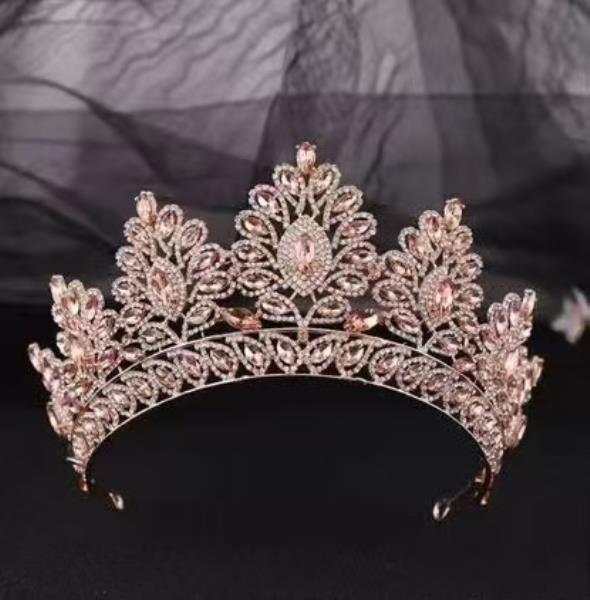 CRYSTAL RHINESTONE CROWN