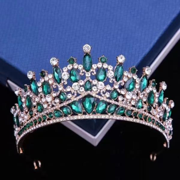 RHINESTONE CROWN