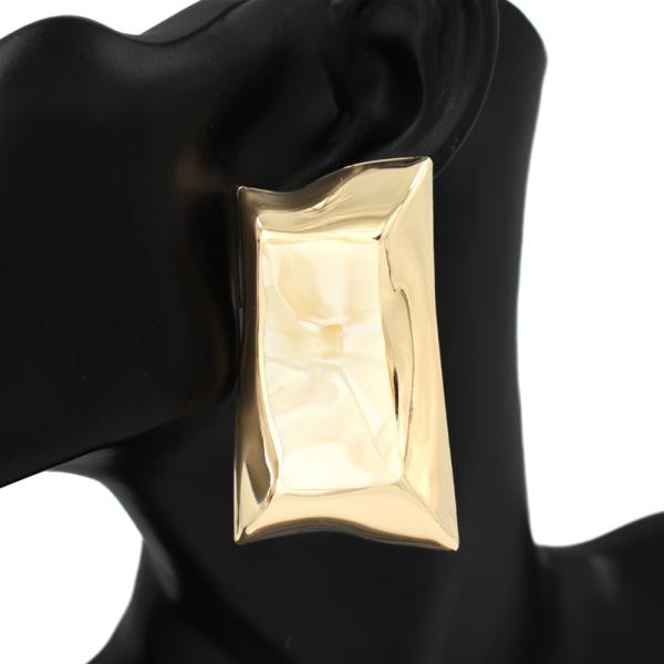 METAL STATEMENT EARRING