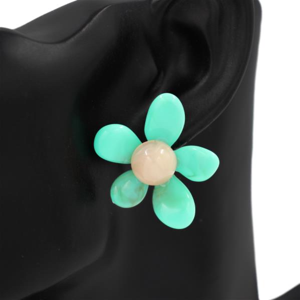 PETAL FLOWER STUD EARRING