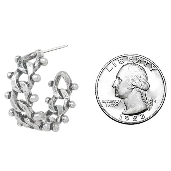 WESTERN BALL TEXTURED CHAIN HOOP EARRING