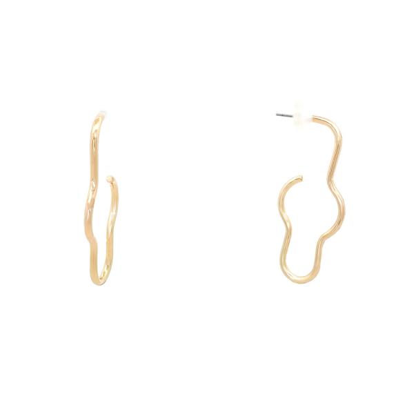 METAL ABSTRACT WAVE EARRING