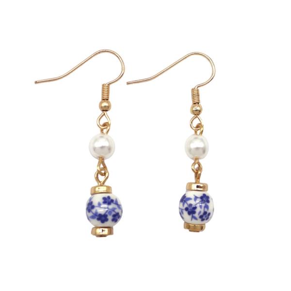 FLOWER BEAD ACCENT DISC EARRING