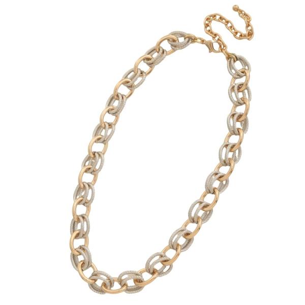 TWO TONE OVAL LINK CHAIN NECKLACE