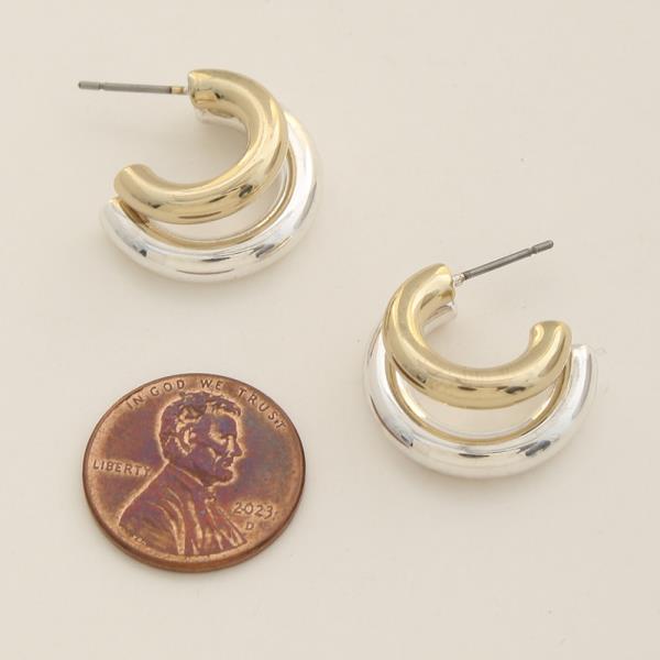 DOUBLE TWO TONE OPEN ROUND EARRING