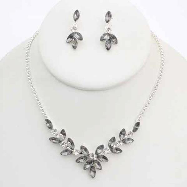 MARQUISE TEARDROP RHINESTONE NECKLACE EARRING SET