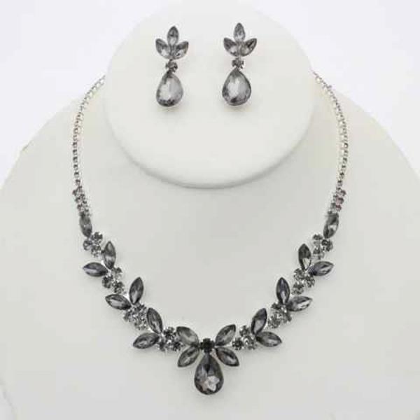MARQUISE RHINESTONE NECKLACE EARRING SET