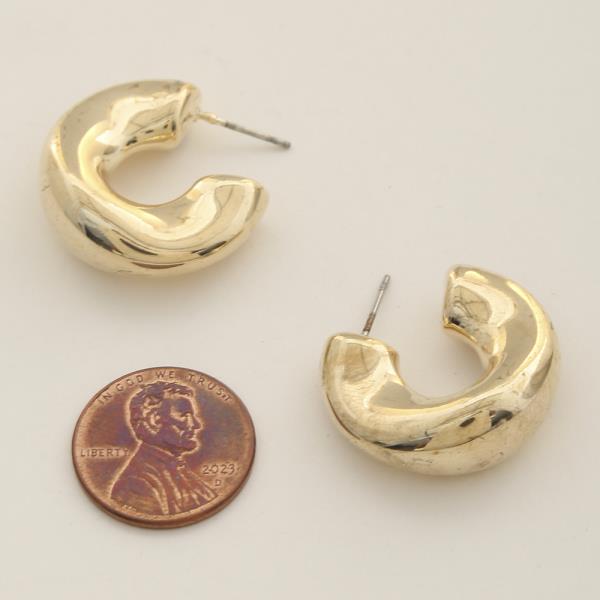 SODAJO OPEN FASHION GOLD DIPPED EARRING