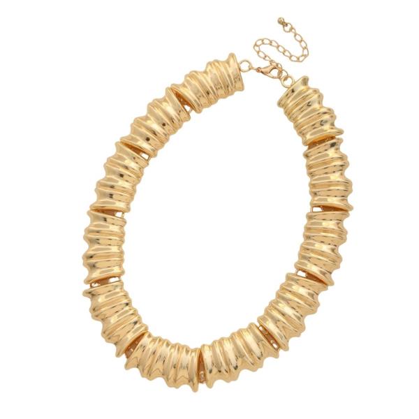 SDJ RIBBED METAL STATEMENT NECKLACE