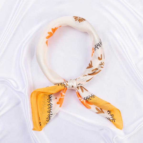FLOWER SILKY BANDANA SQUARE NECK SCARF
