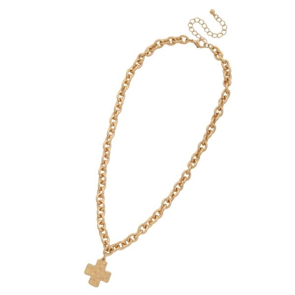 METAL CROSS PENDANT NECKLACE