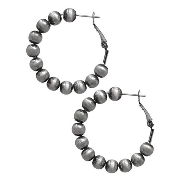 WESTERN NAVAJO HOOP EARRING