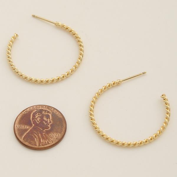 14K GOLD DIPPED OPEN TWIST HOOP EARRING