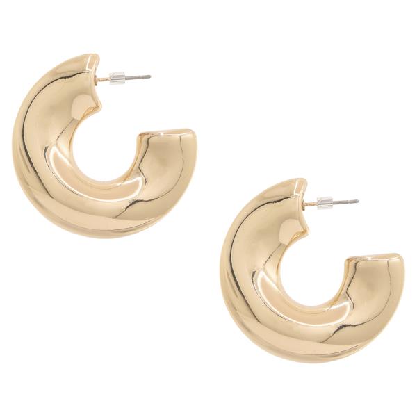 OPEN METAL HOOP EARRING