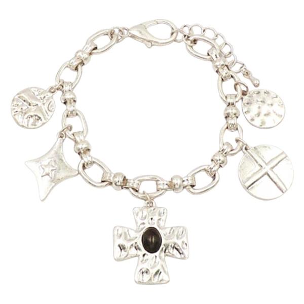 CROSS CHARM CHAIN BRACELET