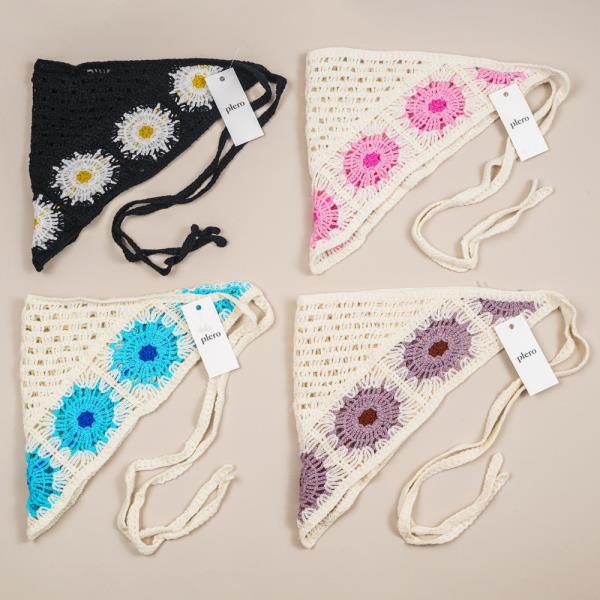 CROCHET FLOWER PATCH TRIANGLE HEAD SCARF