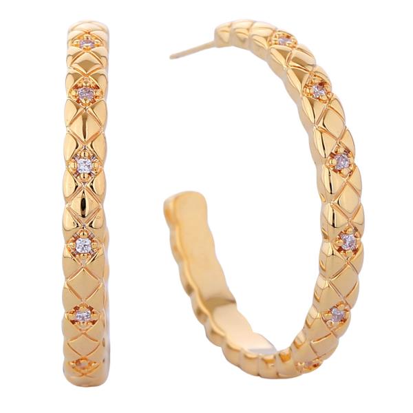 14K GOLD/WHITE GOLD DIPPED TEXTURED LINE HOOP EARRINGS