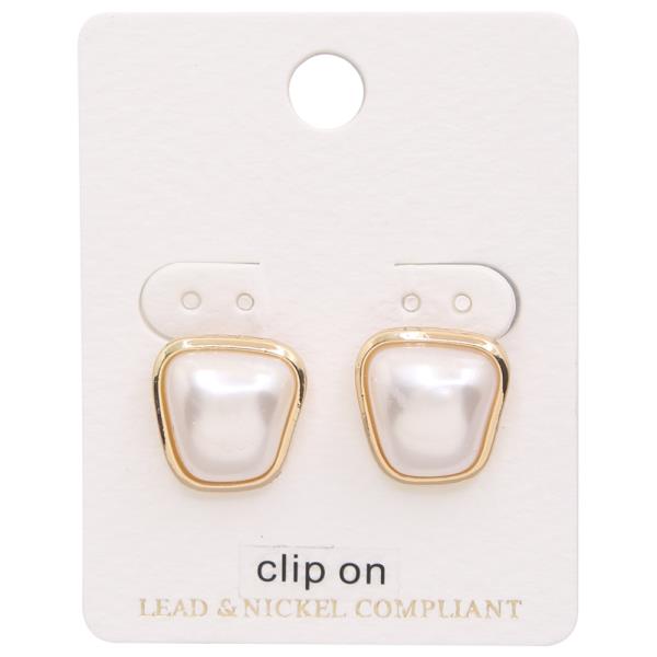 PEARL SQUARE SHAPED CLIP ON EARRING