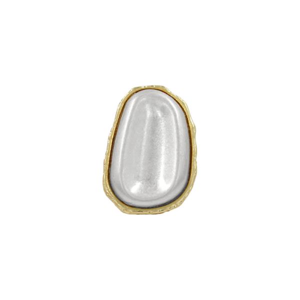 OVAL STONE METAL RING