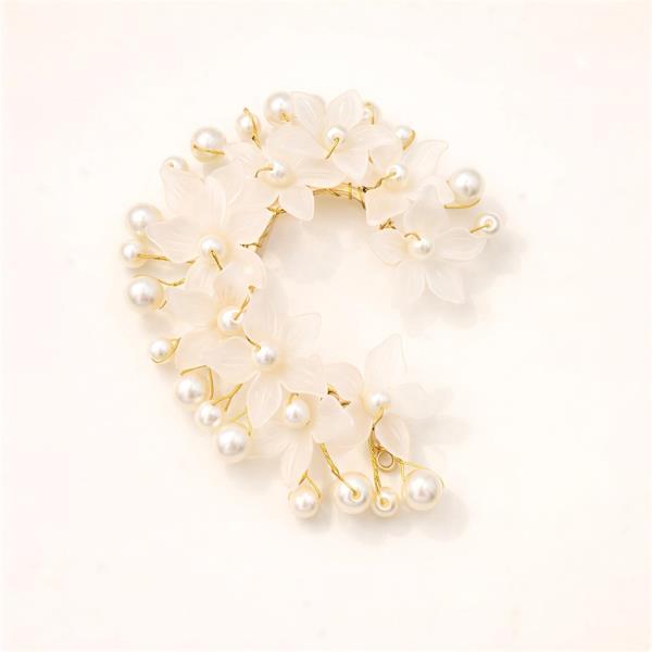 FULL BLOOM FLORAL EAR CUFF WITH PEARL