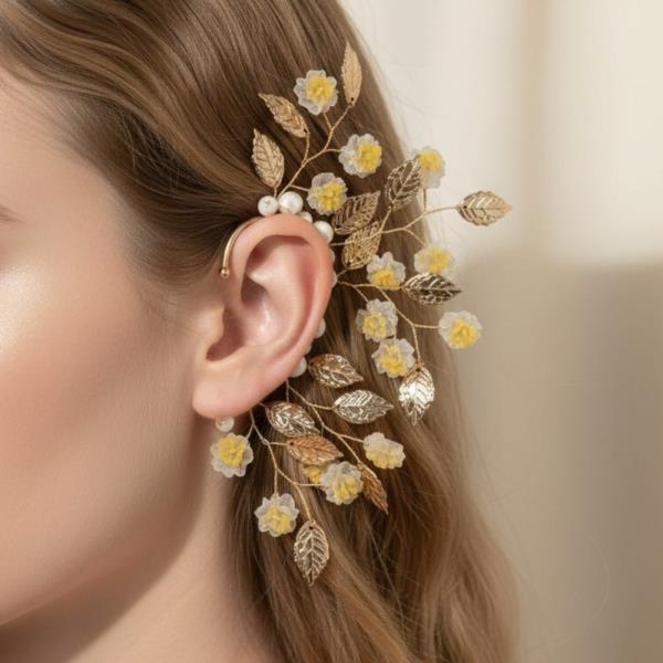 FLORAL EAR CUFF WITH PEARLS