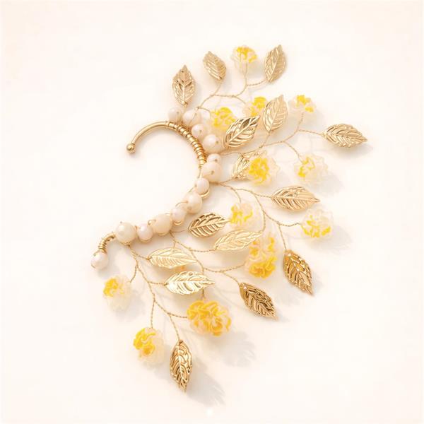 FLORAL EAR CUFF WITH PEARLS