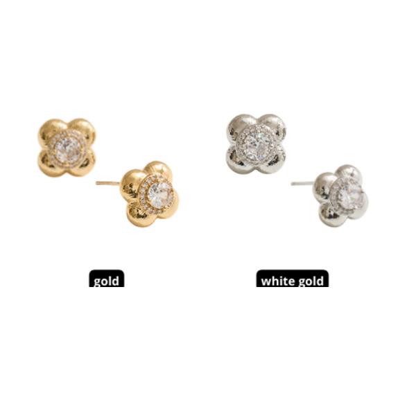 14K GOLD WHITE DIPPED WATER RESISTANT FLORAL STUD EARRING WITH CZ