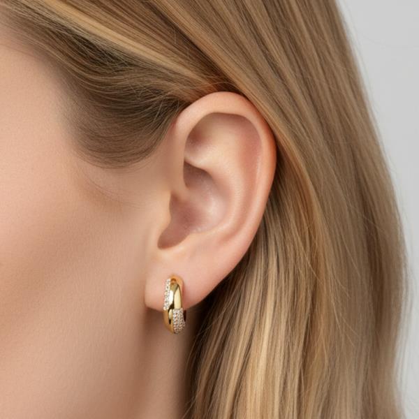 14K GOLD WHITE GOLD DIPPED HUGGIE HOOP EARRING WITH CZ PAVE