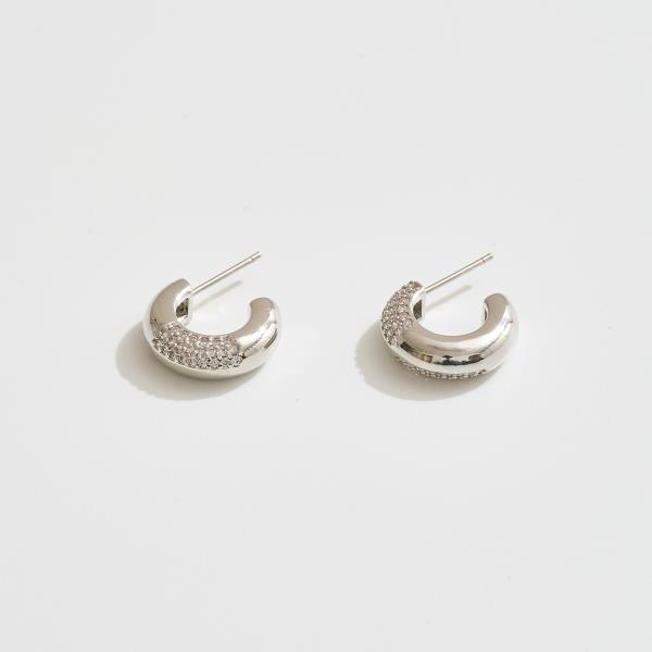14K GOLD WHITE GOLD DIPPED HUGGIE HOOP EARRING WITH CZ PAVE