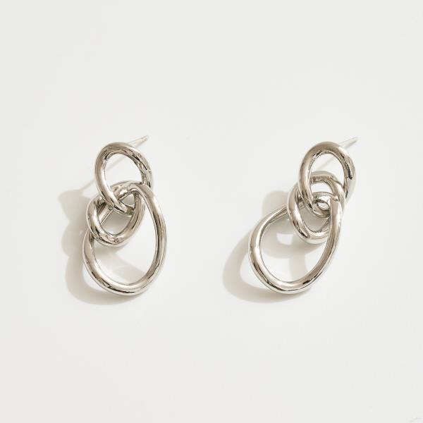 14K GOLD WHITE GOLD DIPPED WATER RESISTANT INTERLOCKING HOOP DROP EARRINGS