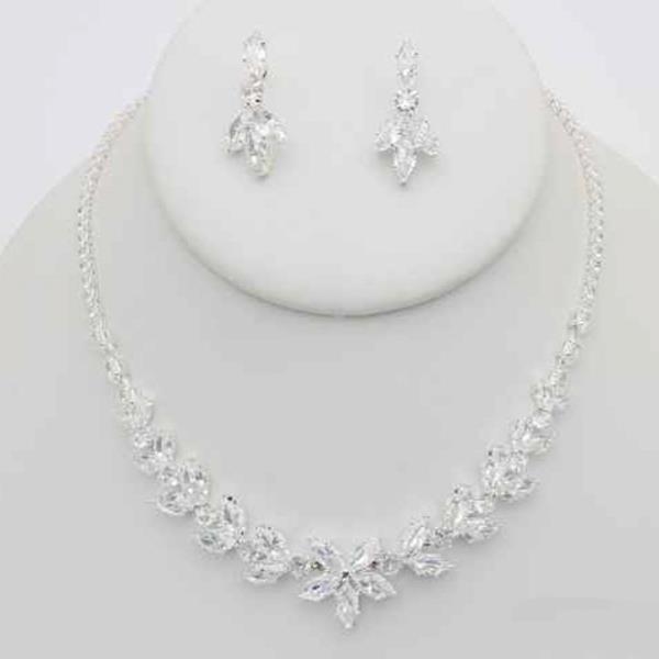 CZ CRYSTAL MARQUISE CLUSTER STATEMENT NECKLACE EARRING SET