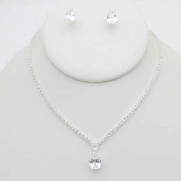 CZ CRYSTAL PENDANT NECKLACE EARRING SET