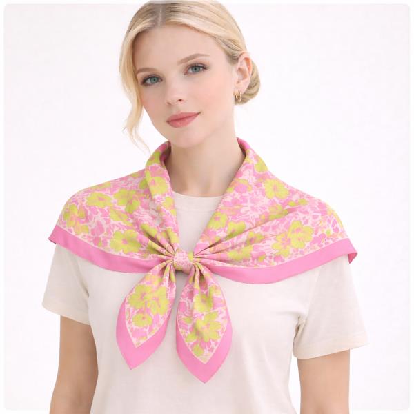 FLORAL PRINT SQUARE SCARF