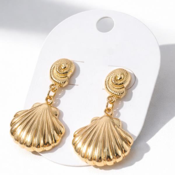 SHELL DANGLE EARRINGS