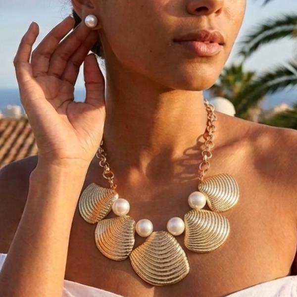 METAL PEARL SHELL STATEMENT NECKLACE EARRING SET