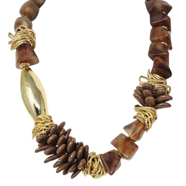 WOOD BEAD METAL ACCENT STATEMENT NECKLACE