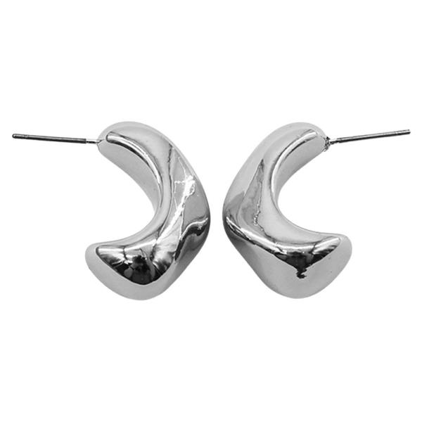 IRREGULAR SHAPE BOLD POST EARRINGS