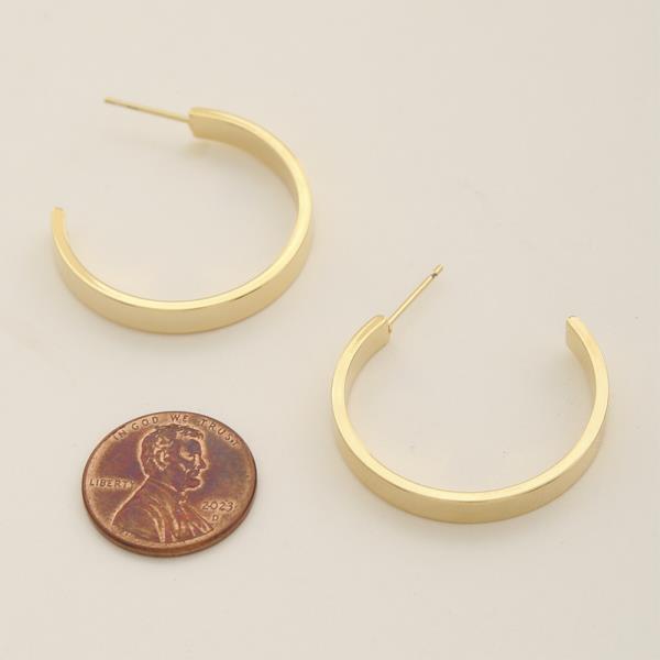 OPEN ROUND 14K GOLD DIPPED METAL HOOP EARRING