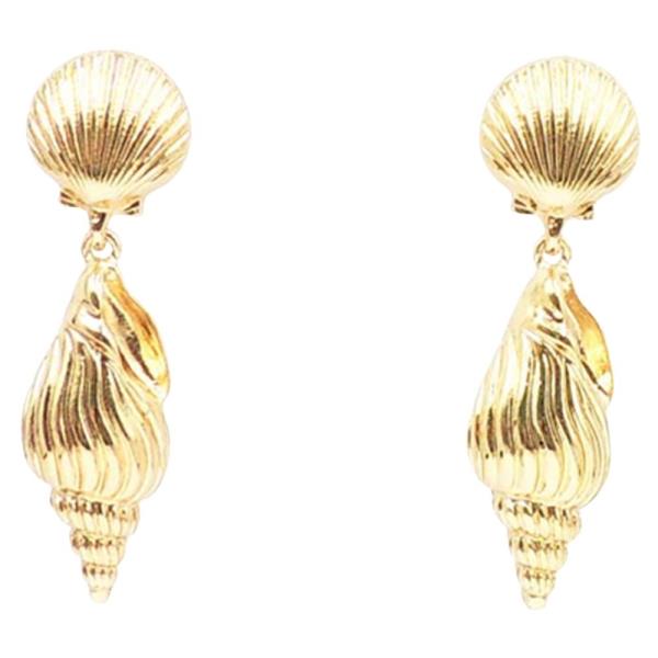 METAL SEA SHELL DROP EARRINGS