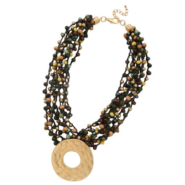 MULTI COLORED BEAD CIRCULAR TEXTURED METAL PENDANT NECKLACE