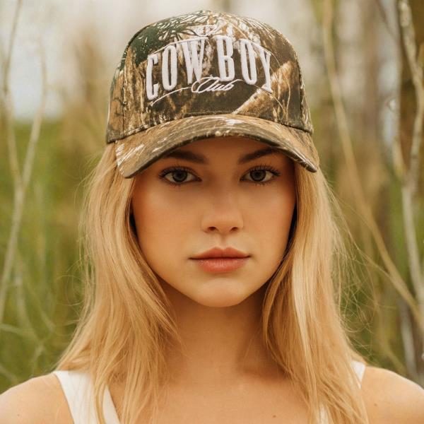 COWBOY EMBROIDERY BASEBALL CAP