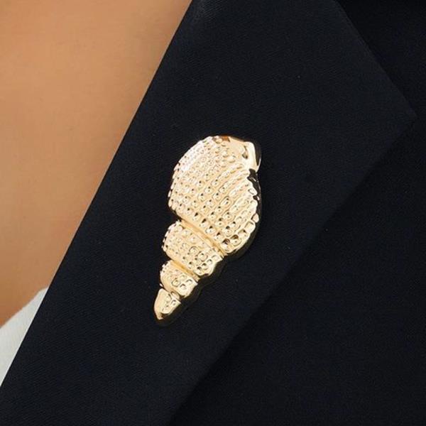 METAL CONCH SHELL SEALIFE BROOCH