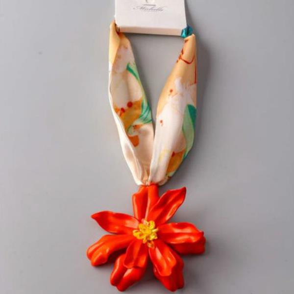 CORAL LILY SILK SCARF NECKLACE