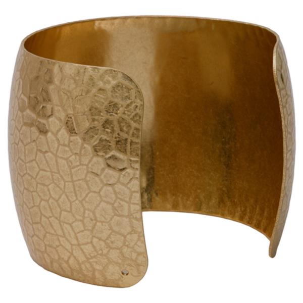METAL HAMMERED WIDE CUFF BRACELET